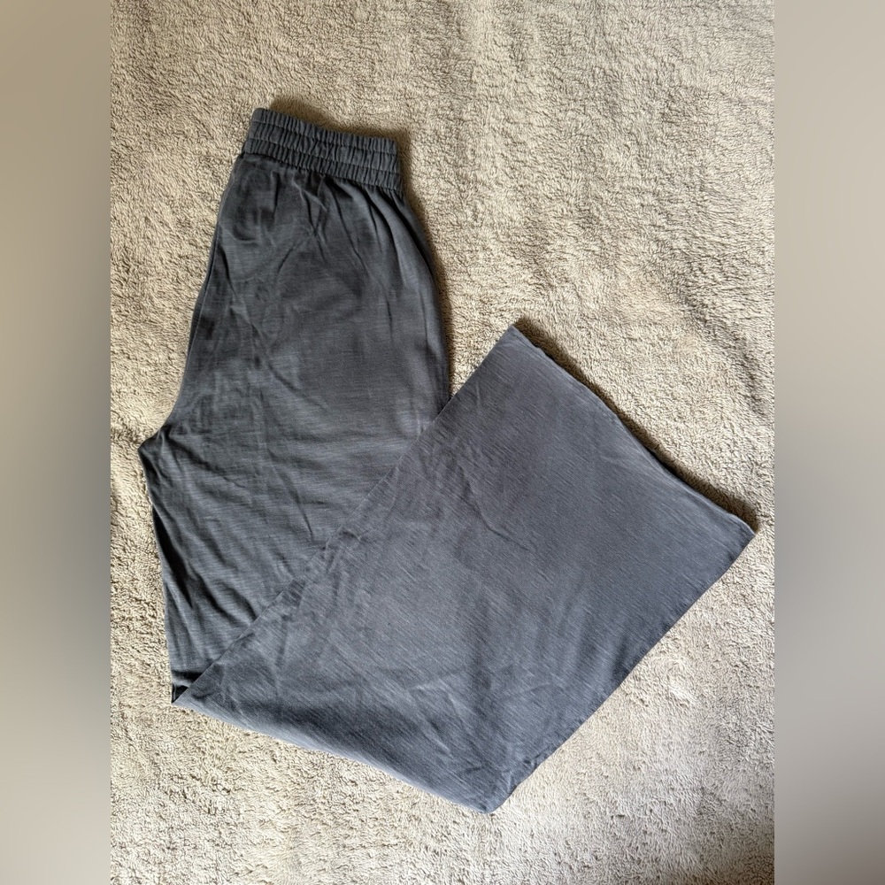 ARO+STAR Women wide leg Elastic-Waist Lounge Pants lightweight gray